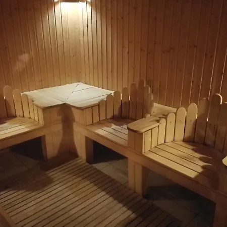 Paradiso Apartment *